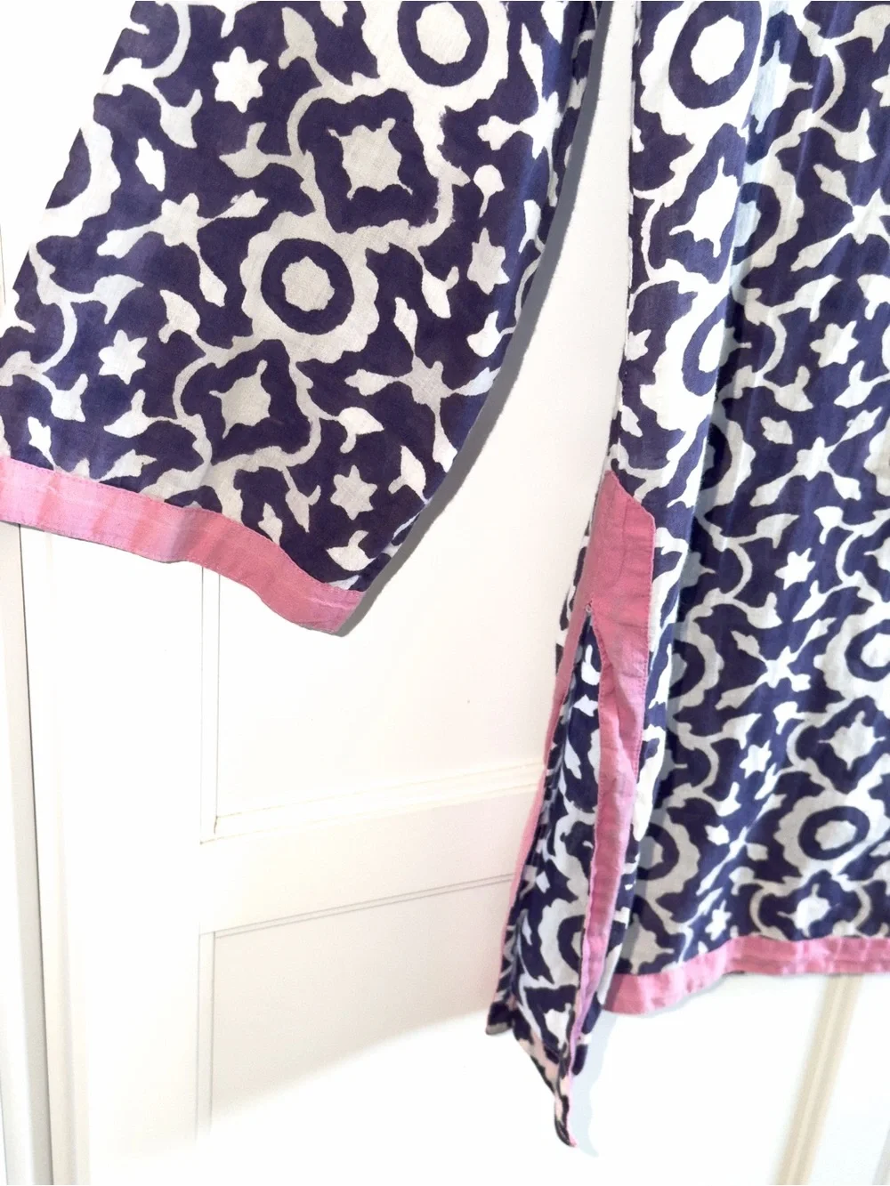 Roller Rabbit Blue Geometric Swim Cover-Up Tunic with Pink Trim Large Pool Beach